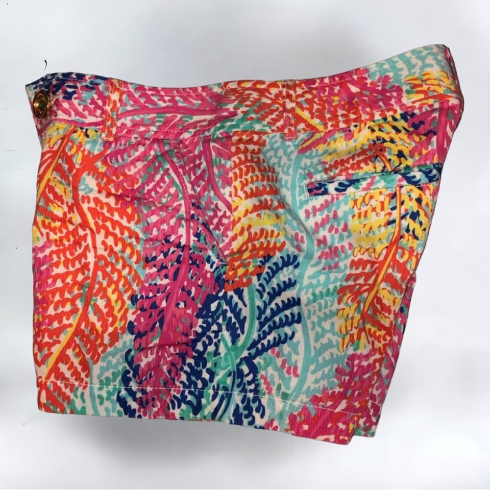 Lilly Pulitzer Callahan Short in Electric Feel